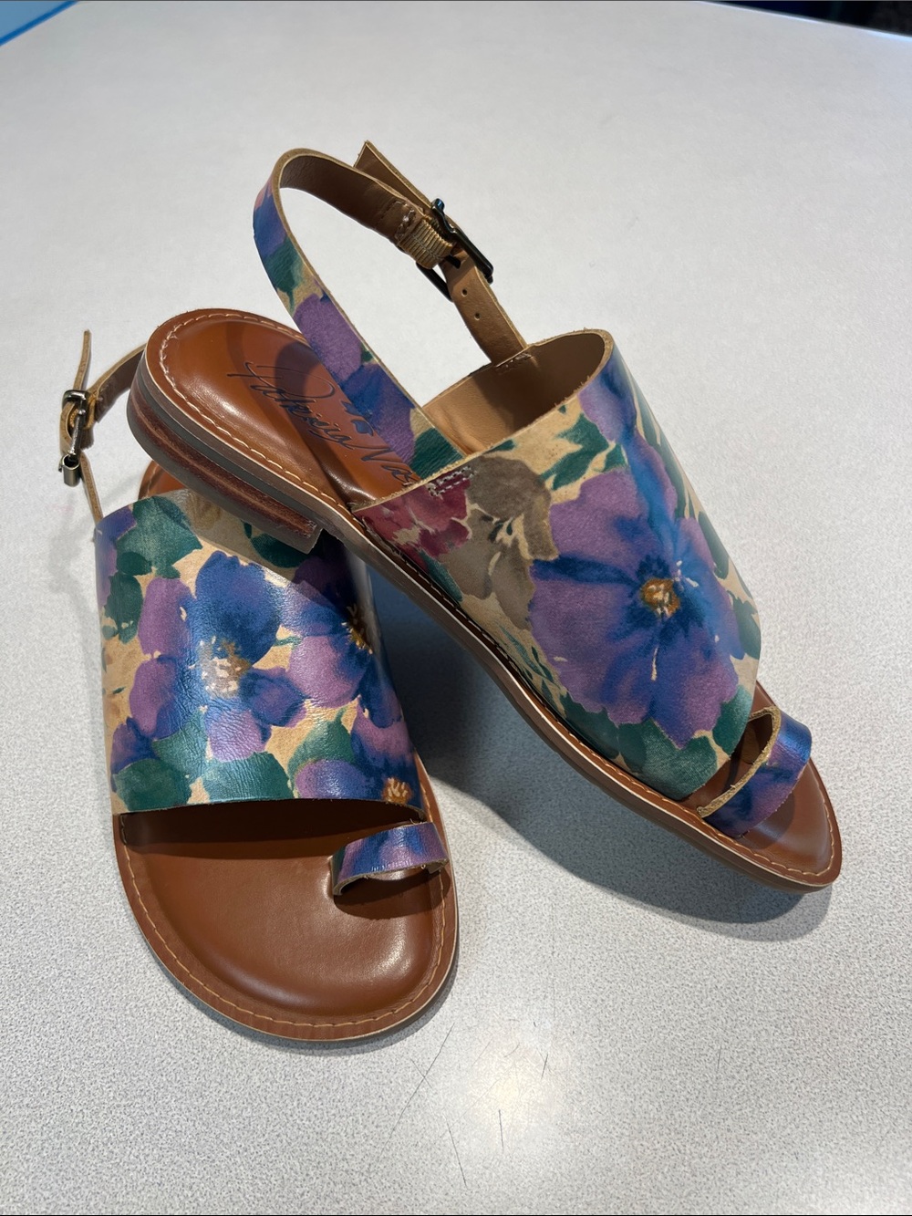 Patricia Nash Angelica Leather Slingback Sandals - Size 6 NEW with out tags